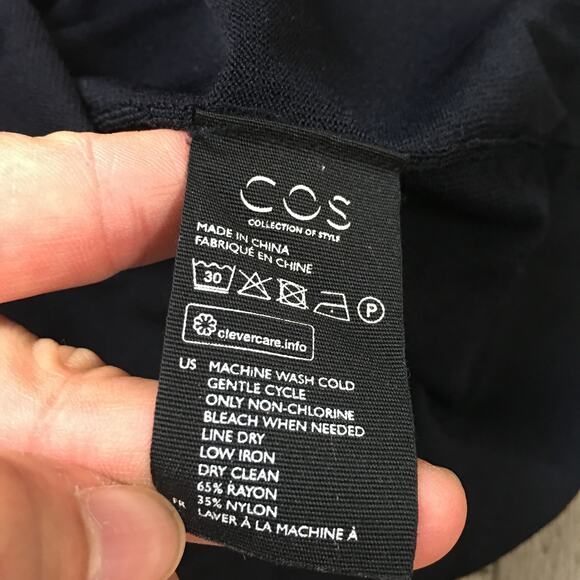 COS Pleated Ruffle Sleeve Top Navy Size Large Fine knit White Contrast - Picture 8 of 9